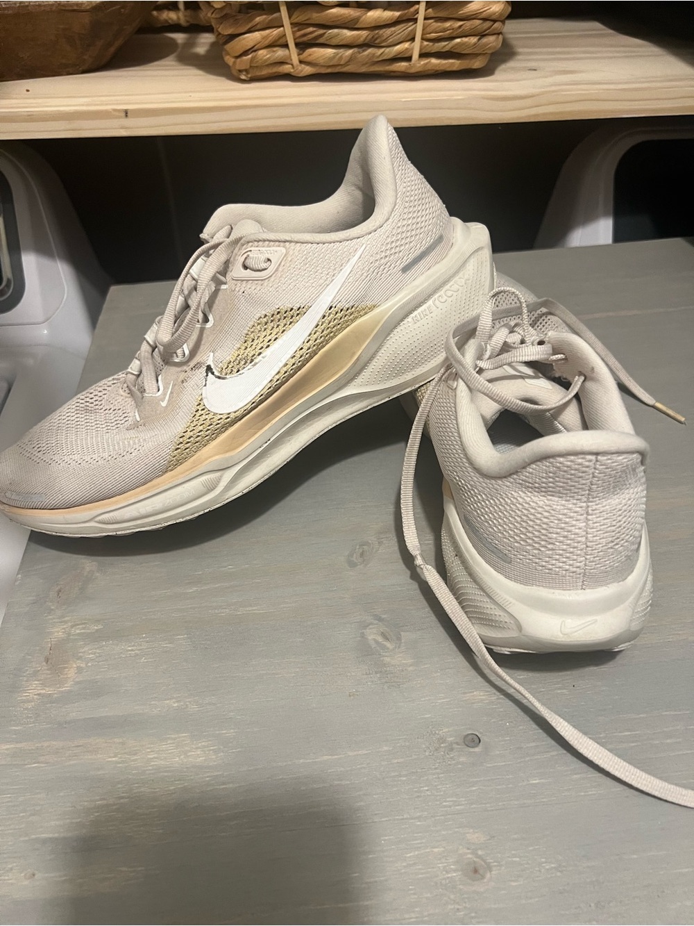 Nike Women's Running Sneakers in Light Beige with Gold Accent